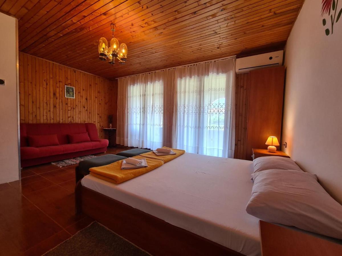 Apartments Zlatko 1397 Štinjan Dış mekan fotoğraf